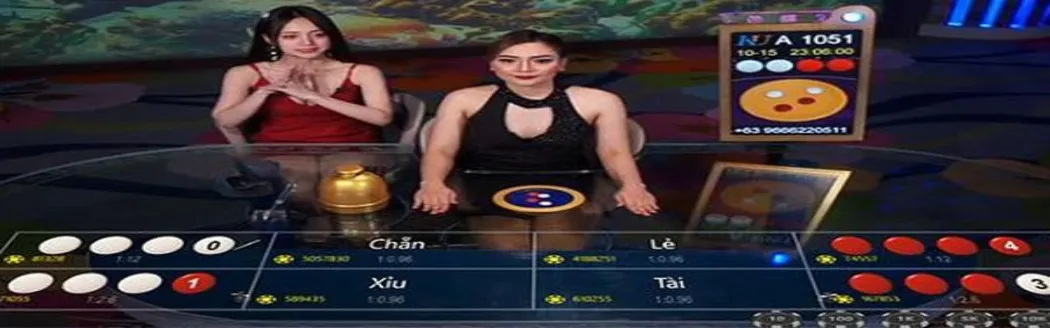 Dealer xinh đẹp xóc đĩa trực tiếp tại XOCDIA88 - live casino xóc đĩa online